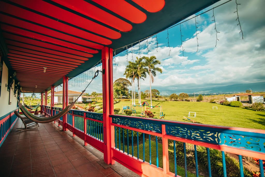 Hospedaje Cerca Parque del Cafe Exterior Hotel Arrayanes
