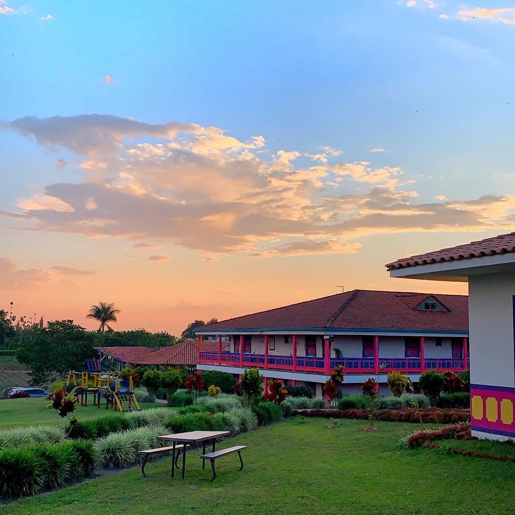 Hotel Arrayanes del Quindío Finca hotel cerca al Parque del Café